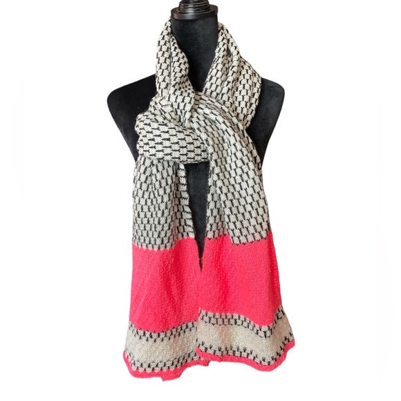 Aeropostale Pink Striped Black & White Scarf - Picture 1 of 7